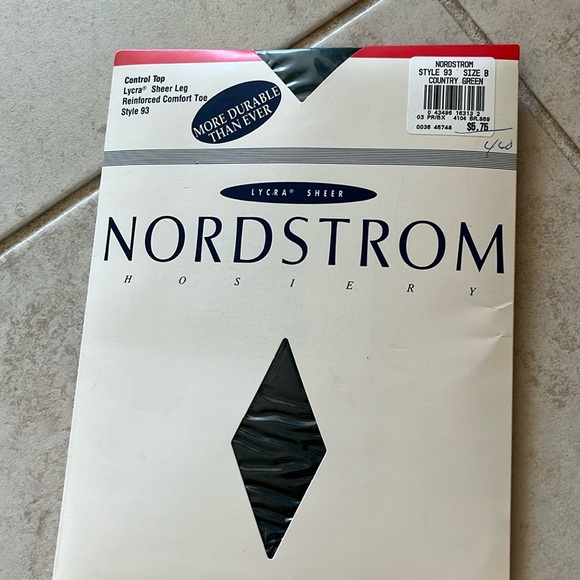 Nordstrom control top pantyhose reinforced toe sheer size B Country Green new - Picture 1 of 5
